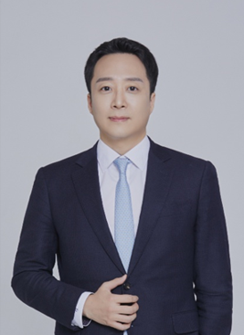 방민우